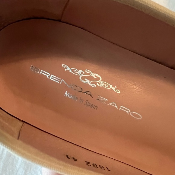 Brenda Zaro navy and cream Leather block heel size 8.5 - Picture 2 of 4